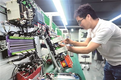 實(shí)施創(chuàng)新驅(qū)動，打造智慧礦山測控設(shè)備新篇章